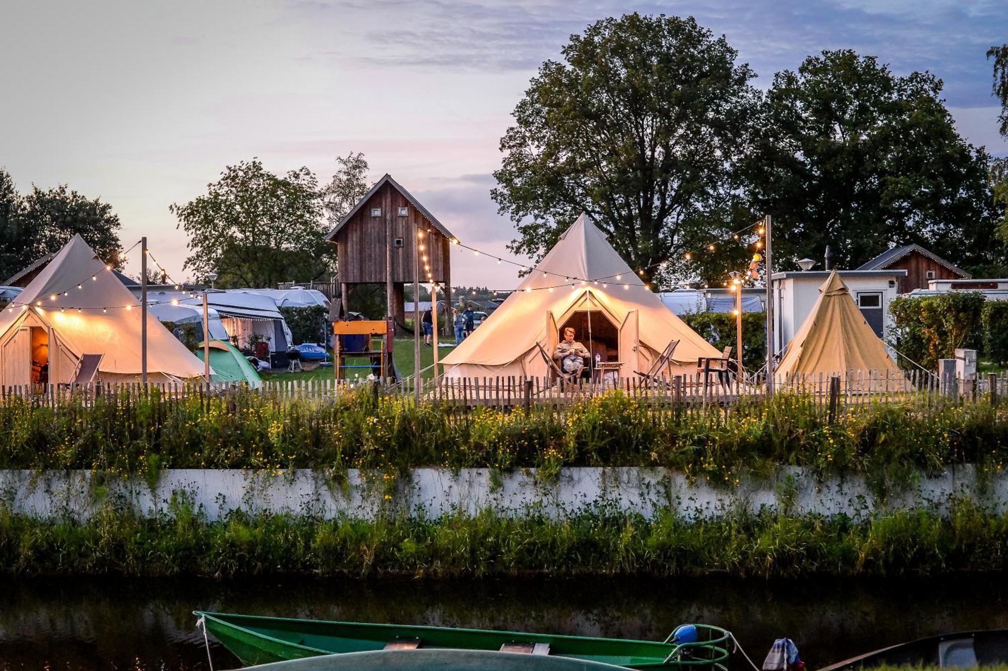 Vakantiepark Moelke Zuna Екстер'єр фото